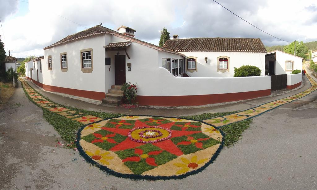 Quintal De Alem Do Ribeiro-Turismo Rural Луса Экстерьер фото